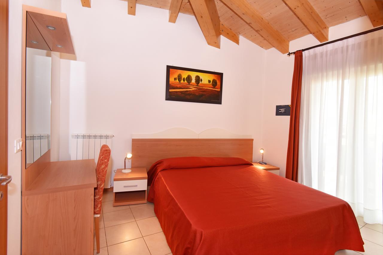 Olga Aparthotel