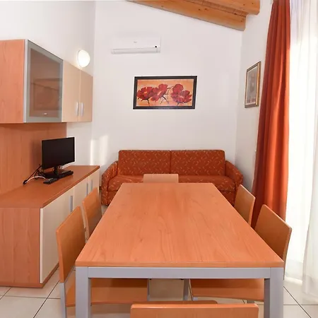 Hotel Villa Olga Caorle Esterno foto