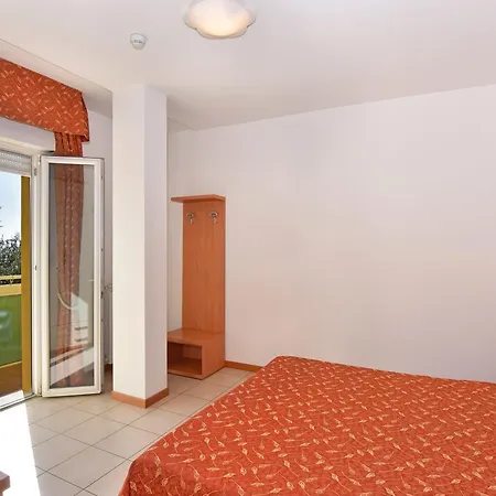 Hotel Villa Olga Caorle Esterno foto