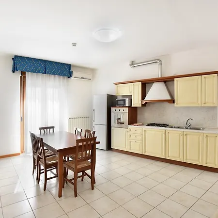 Hotel Villa Olga Caorle Esterno foto