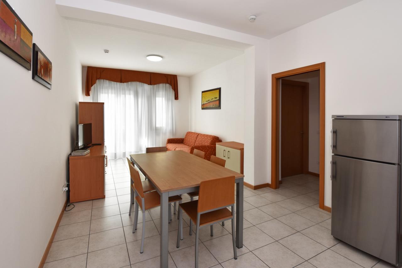 Olga Aparthotel